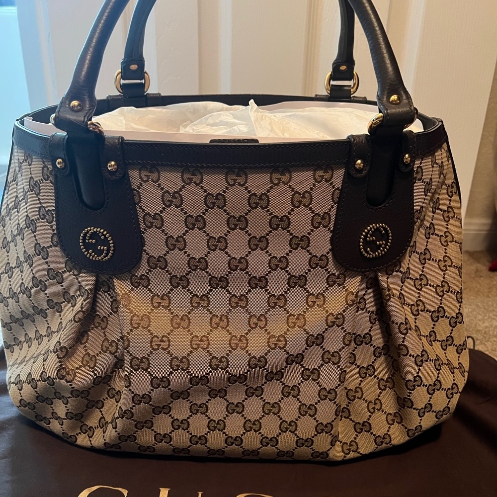 Gucci tote bag